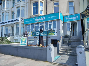 Vinnies Family Hotel