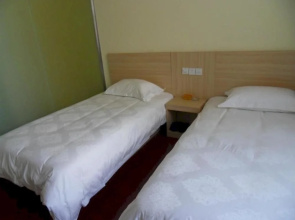 Comfortable Hotels Dezhou Canal