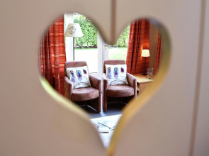 Cozy Holiday Home with Bubble Bath near Zwolle