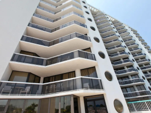 Resortquest Rentals at Surfside Resort