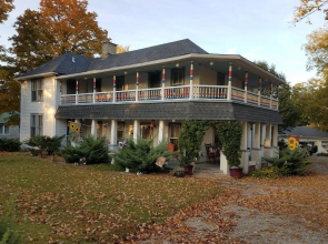 Ozark Country Inn Bed & Breakfast