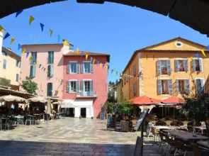 Valbonne Apartments
