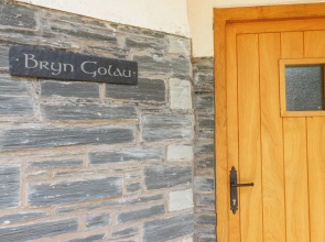 Bryn Golau