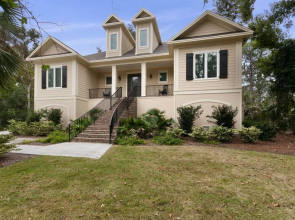 Verano del Sur by Five Star Properties