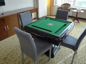 Beiwangfu Hostel(赤峰北王府宾馆)