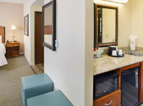 Hampton Inn & Suites Mansfield