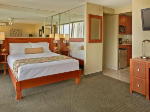 Pacific Monarch Hotel