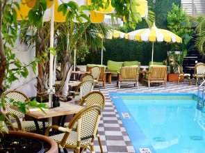 Clinton Hotel South Beach