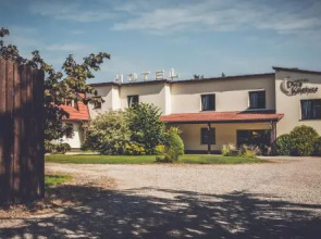 Dwa Ksiezyce Hotel