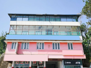 Oyo 15548 Mackal Residency