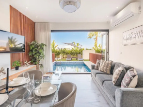 Apartment With Private Pool w 2br in cap Cana