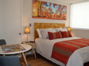 Plaza Parque Suites