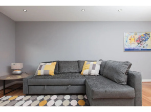 Homely, Hi-tech Modern Flat With Parking and gym