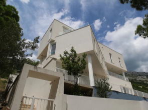 Luxury apartment INA