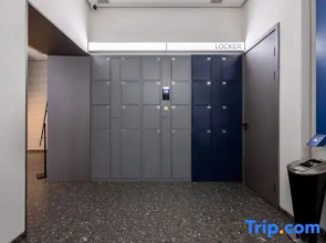 Yangzhou Dongguan Street Skinny West Lake Road Light Residence Hotel