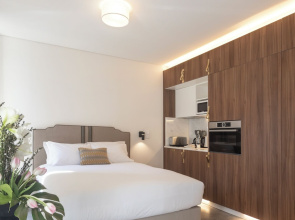 LSA Avenida by Numa