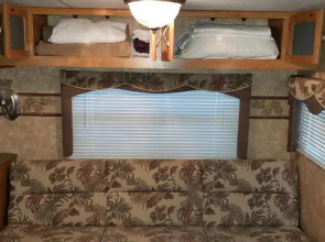 Tiny House RV, Kayak