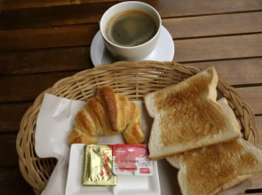ZZZ Hostel - Don Mueang Airport