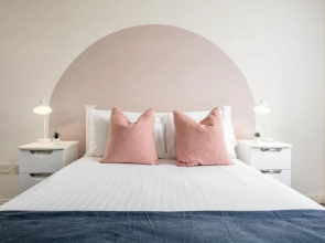 London Gate No2 - Donnini Apartments