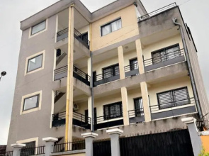 Residence Life House Makepe bm