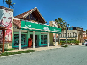 Las Terrazas Condo - Los Corales Village