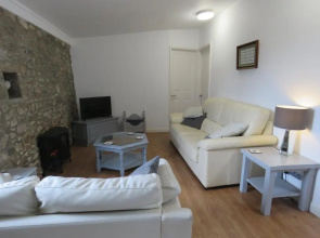 Vale of Glamorgan - Cottage - Sleeps 4 - Parking