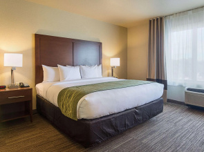 Simmons Suites