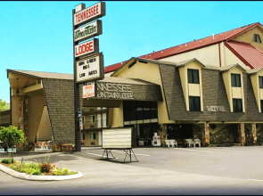 Tennessee Mountain Lodge Riverside by OYO