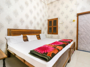 Spot On 46266 Hotel Poonam Spot