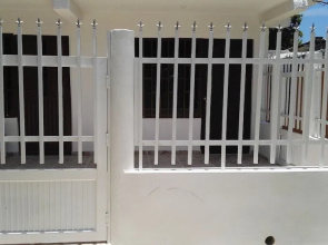 Golden Beach Apartments