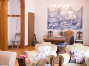 Classic Lisbon Downtown Apartment