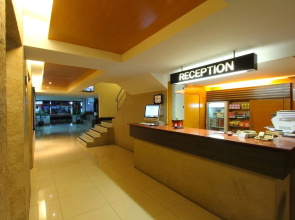 Hi Season Hotel