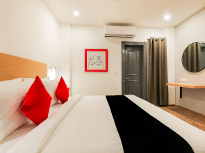 OYO Townhouse 340 Vijaynagar Oth