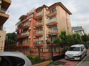 Apartment Lazur