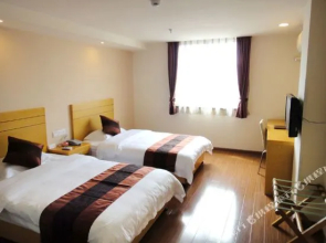 Xirui Jingxuan Hotel (Chengdu Wuhouci Jinli)