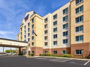 Fairfield Inn & Suites by Marriott Lexington North