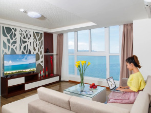 Paris Nha Trang Hotel & Apartment