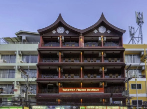 Tanawan Phuket Hotel