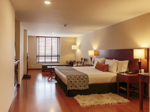 Hotel Estelar Suites Jones