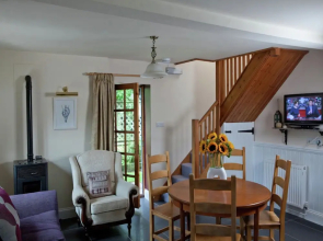 Quaint Holiday Home in Hereford With Outdoor Seating