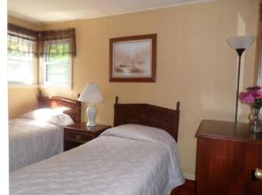 Pinebrook Motel