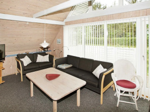 Cozy Seaside Holiday Home in Hemmet With Terrace