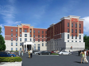 Hampton Inn & Suites Cincinnati/Uptown-University Area