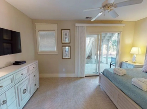 1B Sea Lane by RedAwning