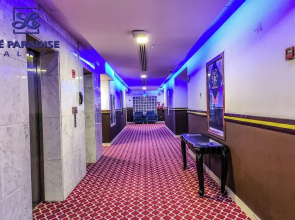 Отель Le Paradise Palace