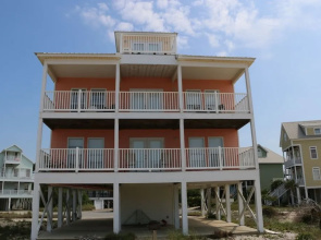 Wit's Inn - 5 Br Home