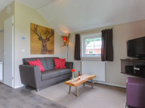 Cozy Cottage With Dishwasher, Near Utrecht