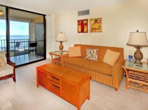 Kihei Beach #305 by Ali'i Resorts