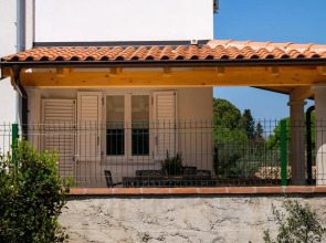 Apartment Mirna