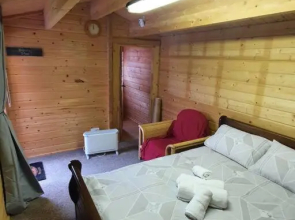17b DB Airbnb